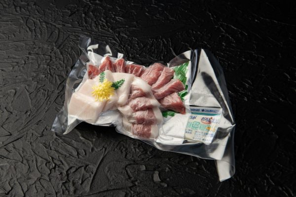新鮮京馬刺し 3種スライス